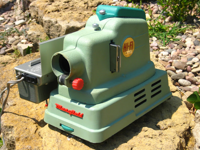 Mansfield projector available for rent from www.momentarilyyours.com, $4.