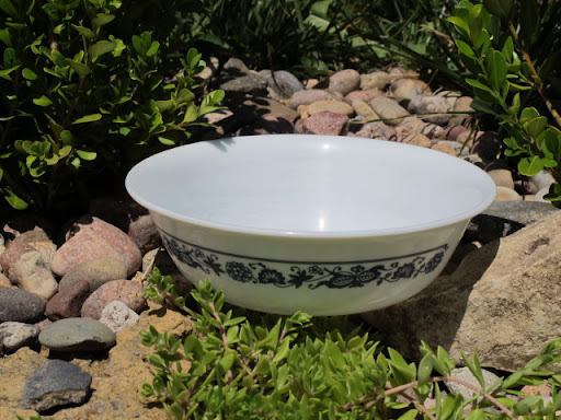 Old Town Blue Pyrex pattern china bowls available for rent from www.momentarilyyours.com, $0.50.