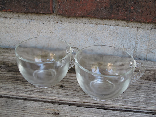 Dot-handled punch cups available for rent from www.momentarilyyours.com, $0.50.