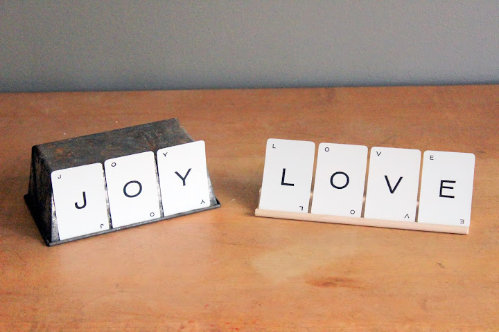 Corner frame cards from the rental inventory of www.momentarilyyours.com, $0.50 each or $5 for set
