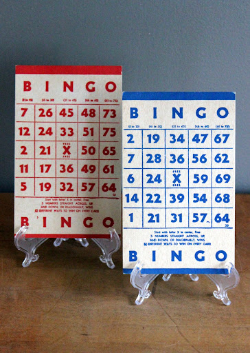 Red and blue bingo cards from the rental inventory of www.momentarilyyours.com, $0.50 each.
