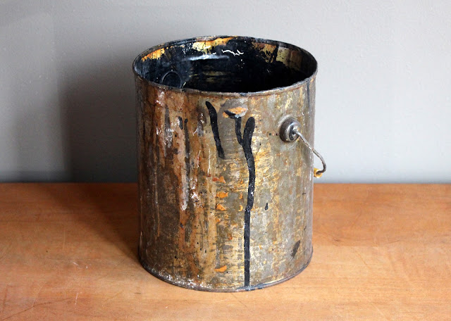Rusty paint can available for rent from www.momentarilyyours.com, $1.