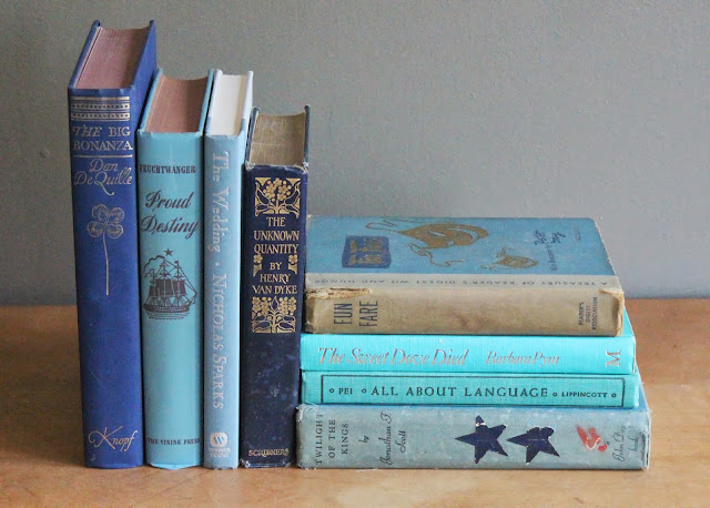 Vintage books from the rental inventory of www.momentarilyyours.com