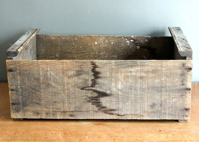 Wooden crate available for rent from www.momentarilyyours.com, $5.00.