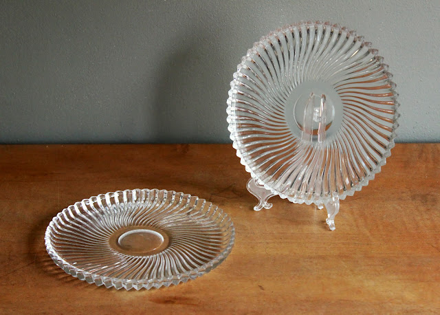 Ripple-edged cake plates available for rent from www.momentarilyyours.com, $1 each | Kansas City Vintage Rentals