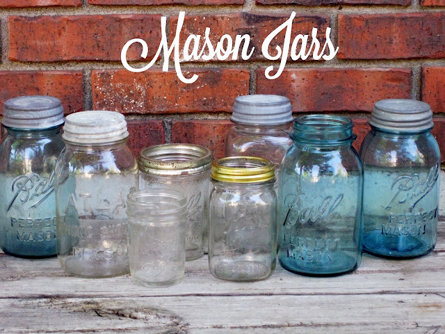 Mason jars for rent from Momentarily Yours Events at www.momentarilyyours.com