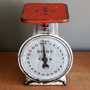 Chippy Orange Kitchen Scale