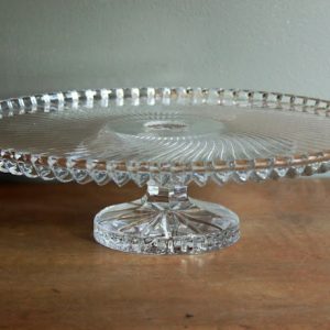 Clear Ripple Cake Stand